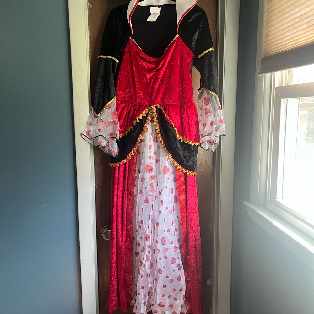 Elegant Red and Black Women's Costume
